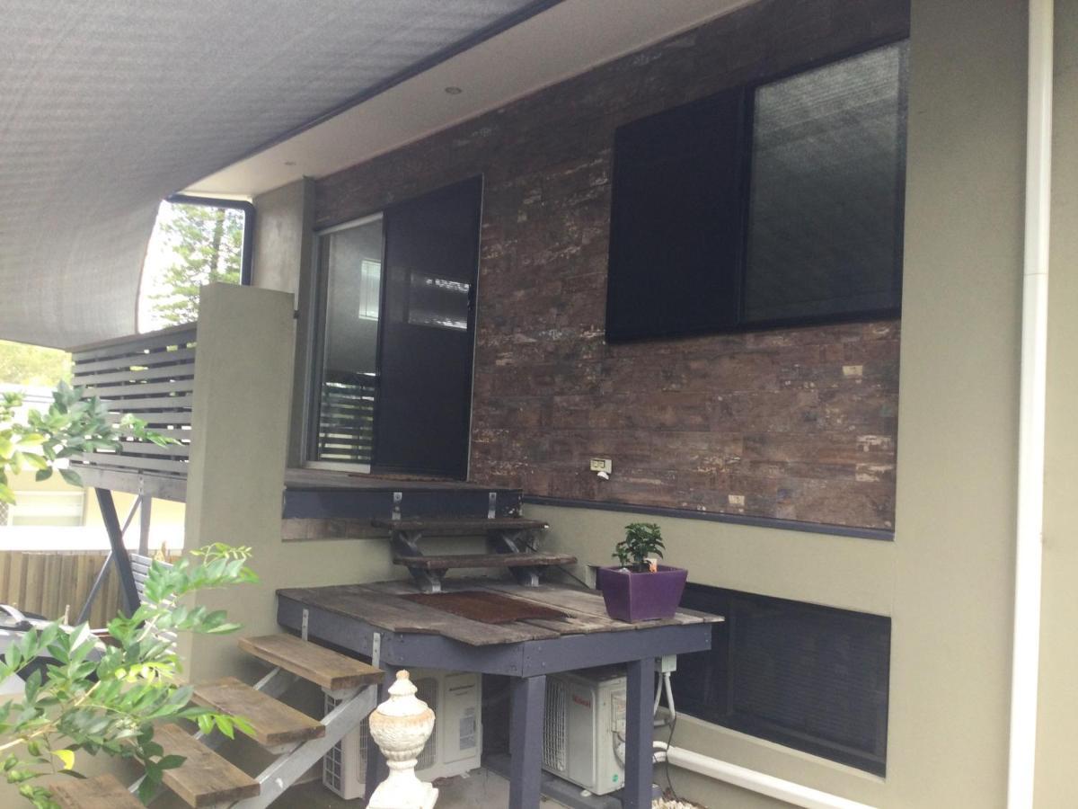 Southport-Dandar Apartment Gold Coast Exterior photo