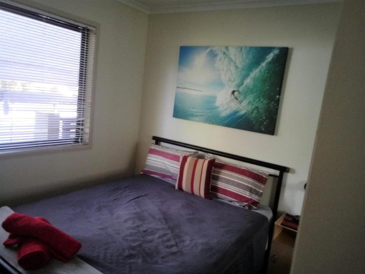 Southport-Dandar Apartment Gold Coast Exterior photo