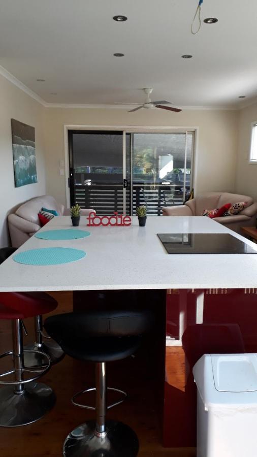 Southport-Dandar Apartment Gold Coast Exterior photo